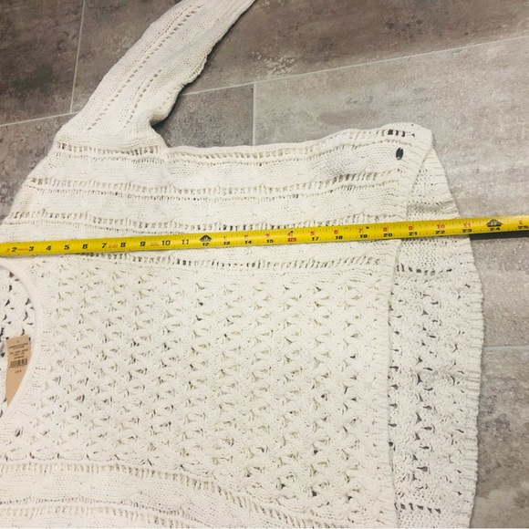 NWT🎉HP🎉🦅American Eagle Outfitters🦅Gorgeous Crewneck🦅Measurements in Pics🦅 - Picture 12 of 16